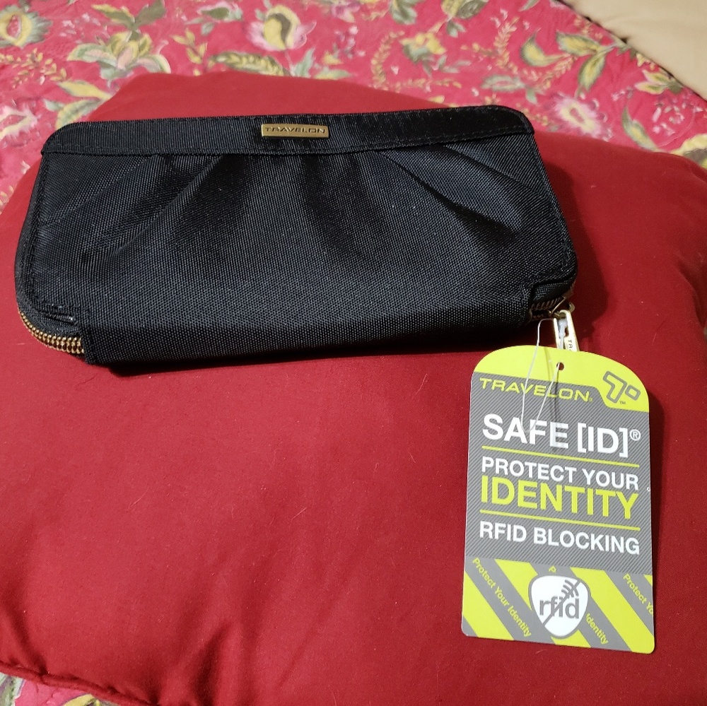 Safe ID wallet new